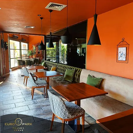 Hotel Euro Park 5*