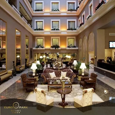 Отель Euro Park 5*