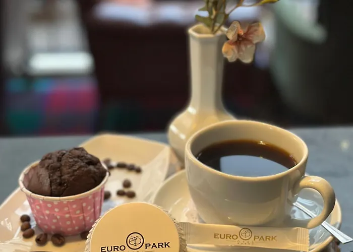 Отель Euro Park