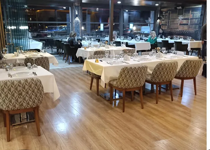 Отель Euro Park Стамбул