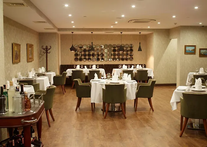 Отель Euro Park 5*