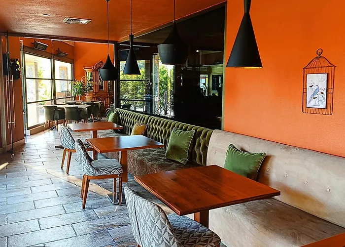 Отель Euro Park 5*