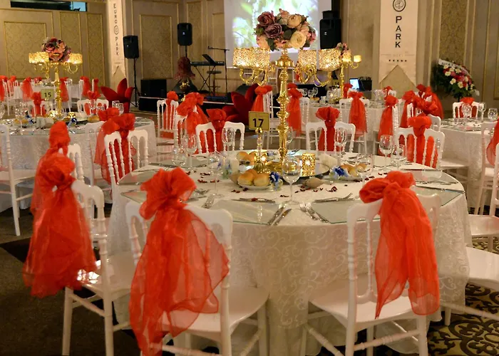 Отель Euro Park 5*